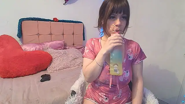 cat nasty online show from April 14, 4:57 pm