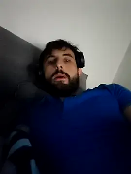 jeunehomme33 online show from March 10, 2:16 am