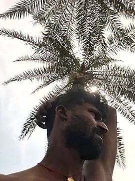 kkshan0923 online show from April 1, 5:52 am