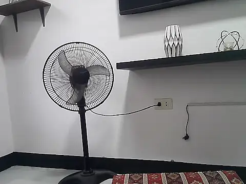 Amarrahlyn online show from July 1, 9:33 am