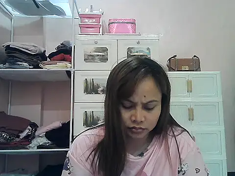 Amarrahlyn online show from July 13, 9:39 pm