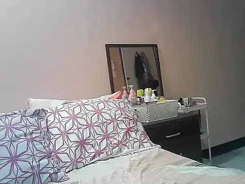 Amarrahlyn online show from August 3, 9:04 am