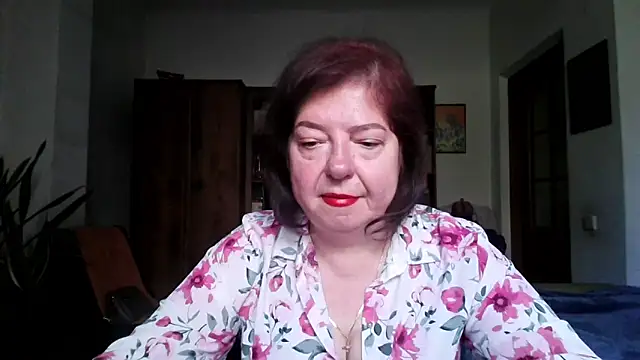 Violet Pulse online show from May 29, 1:42 pm