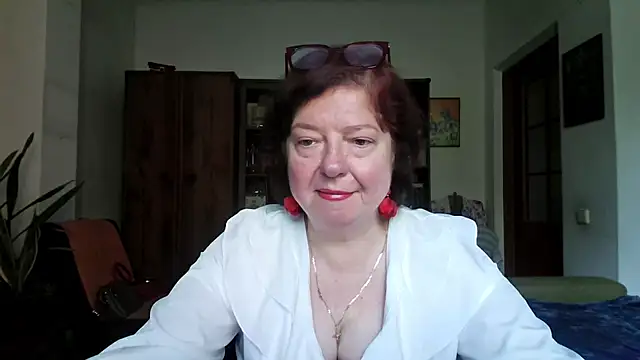 Violet Pulse online show from June 5, 10:32 am