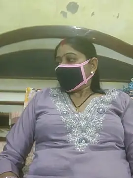 Cute-Charvii online show from November 11, 4:45 am