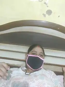 Cute-Charvii online show from November 18, 6:07 am