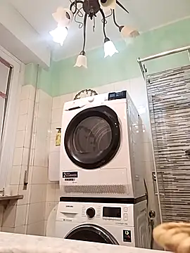 sayeaprayer65 online show from October 23, 3:28 am