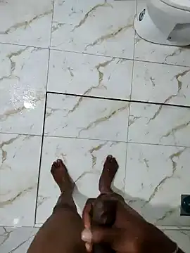 Snapshot of DICKLANKA chatting on February 23, 4:04 pm DICKLANKA online show from February 23, 4:04 pm