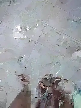 Snapshot of DICKLANKA chatting on March 10, 4:45 pm DICKLANKA online show from March 10, 4:45 pm