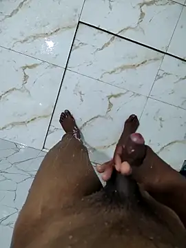 Snapshot of DICKLANKA chatting on March 15, 10:05 pm DICKLANKA online show from March 15, 10:05 pm