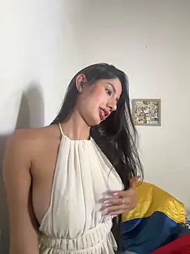 Snapshot of Julieta_Duque chatting on June 19, 3:55 am Julieta Duque online show from June 19, 3:55 am