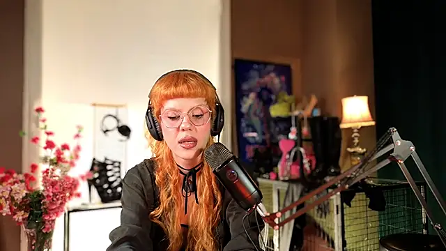 tacodeluxxxe online show from May 10, 12:27 am