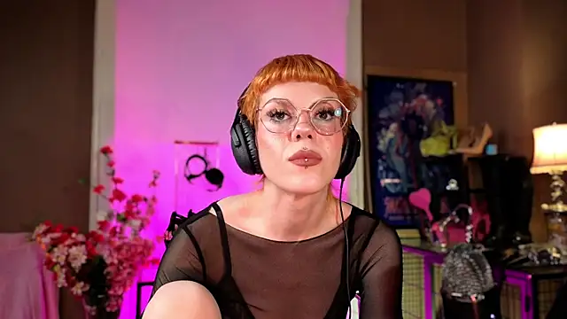 tacodeluxxxe online show from May 17, 12:19 am