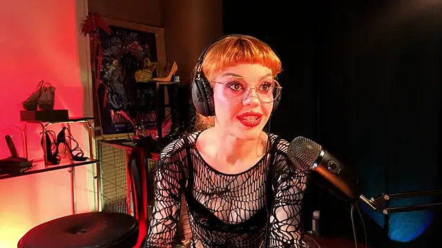 tacodeluxxxe online show from May 23, 9:52 pm