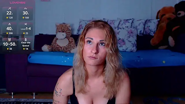 CassieSpell online show from June 13, 9:02 pm