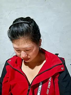 diamond-- online show from October 25, 1:18 pm