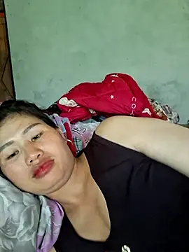 Snapshot of diamond-- chatting on July 10, 5:01 am diamond-- online show from July 10, 5:01 am