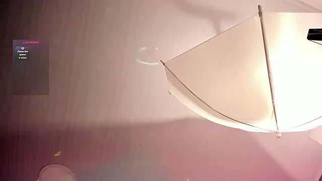 amaraa lewiis online show from September 25, 12:20 pm