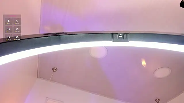 amaraa lewiis online show from October 25, 12:13 pm