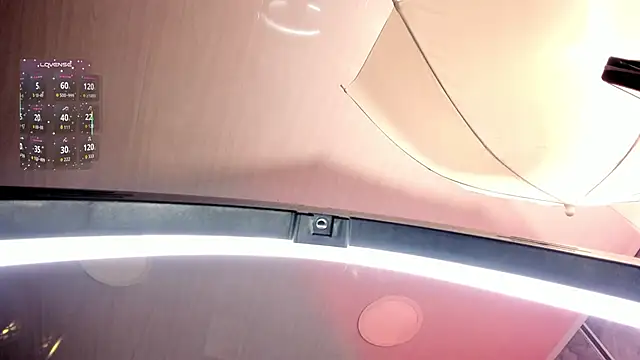 amaraa lewiis online show from November 12, 12:16 pm