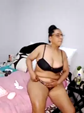 Ashleymilf47 online show from November 22, 9:03 pm