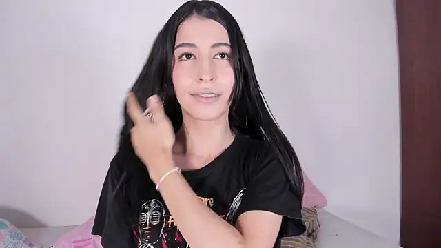 ScarlettRosetti online show from April 26, 10:51 pm