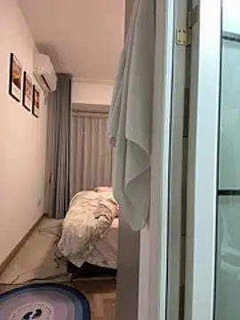 Snapshot of skys777 chatting on January 18, 2:21 pm skys777 online show from January 18, 2:21 pm