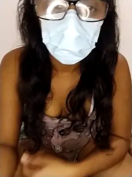 sexybolegirl online show from February 19, 5:20 pm