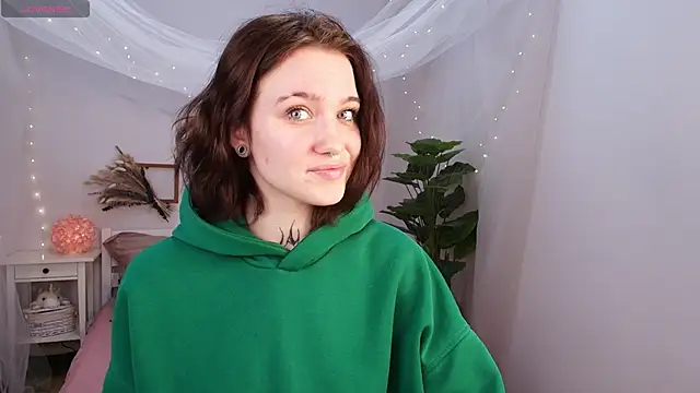 Snapshot of Elastikisss chatting on January 18, 7:56 am Elastikisss online show from January 18, 7:56 am