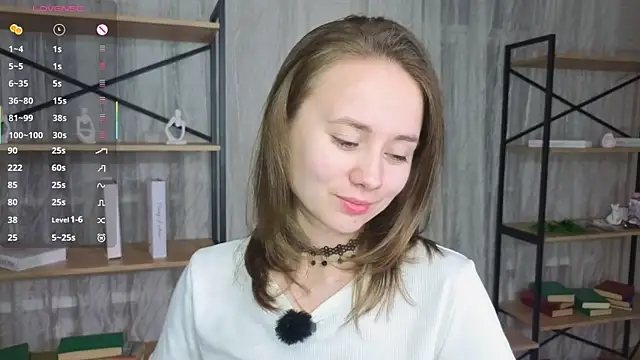 Crysta1Eva  online show from April 22, 8:10 pm