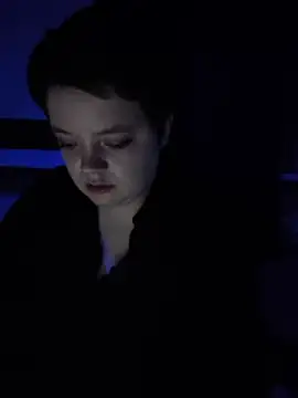 Snapshot of Katy2323 chatting on December 20, 8:49 pm Katy2323 online show from December 20, 8:49 pm