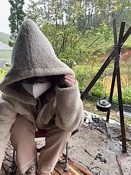 Helen-Tran online show from October 30, 2:13 am