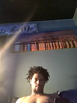 Snapshot of Painstickwes chatting on May 26, 10:39 pm Painstickwes online show from May 26, 10:39 pm