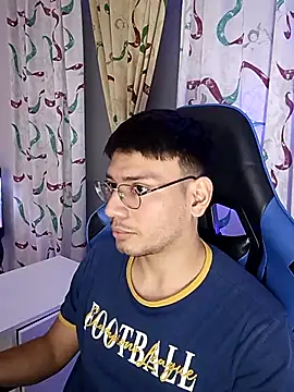 marcuswildx online show from November 20, 11:37 pm