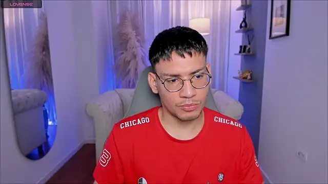 marcuswildx online show from November 27, 1:57 pm