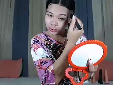 Snapshot of Danicahotcum chatting on July 19, 8:56 pm Danicahotcum online show from July 19, 8:56 pm