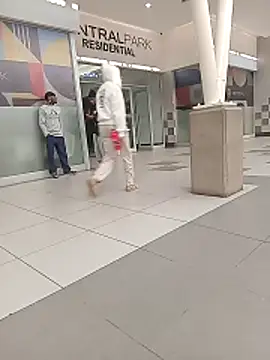 HotPetite 25 online show from February 18, 3:52 pm