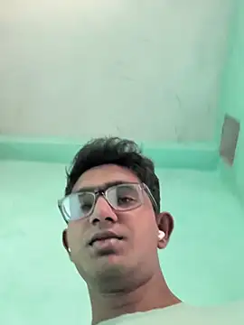 slaveboi9876 online show from December 17, 5:13 am