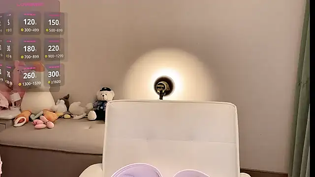 Luna--1 online show from July 16, 3:18 pm