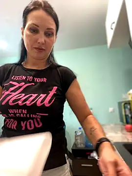 mood berry online show from September 25, 8:07 am