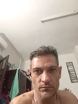 Snapshot of SexyStrp chatting on April 3, 12:03 pm SexyStrp online show from April 3, 12:03 pm