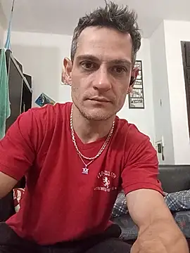 Snapshot of SexyStrp chatting on April 11, 3:22 am SexyStrp online show from April 11, 3:22 am