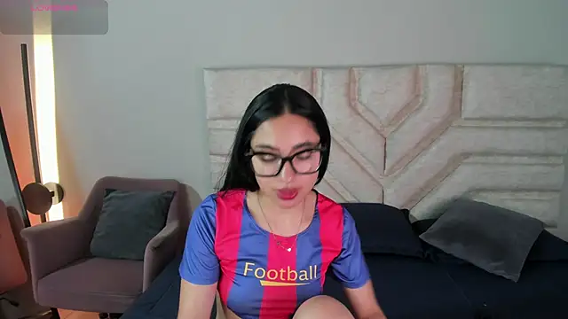 cherry bunnyx online show from January 7, 3:53 am