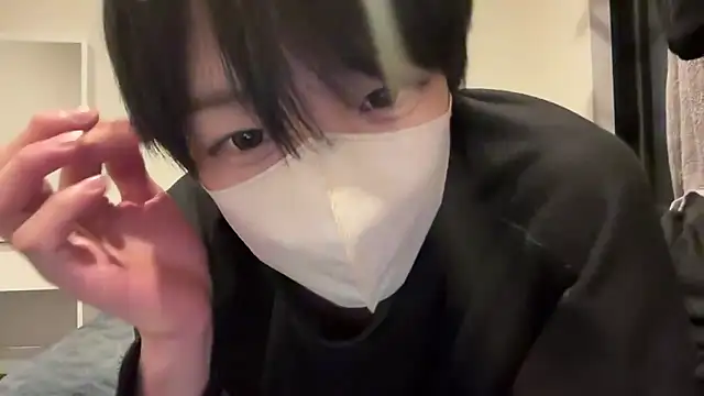 Snapshot of tora3220 chatting on February 1, 11:42 am tora3220 online show from February 1, 11:42 am