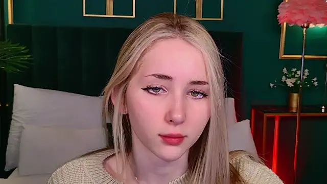 LiraKink online show from November 26, 3:18 am