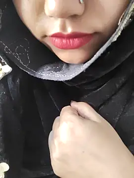 Miss Rose   online show from February 16, 6:09 am