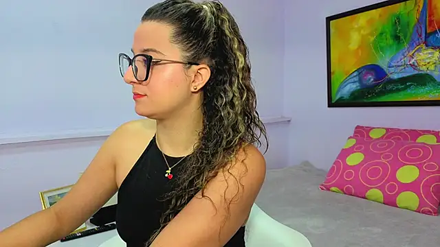 katiaa lovv online show from April 17, 12:19 pm