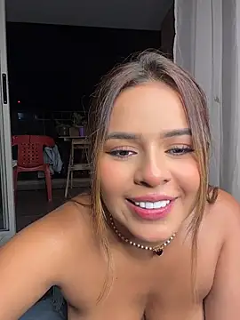 itsdanividarte online show from August 2, 1:04 am