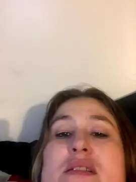 BuzzBunni69 online show from November 5, 9:20 am