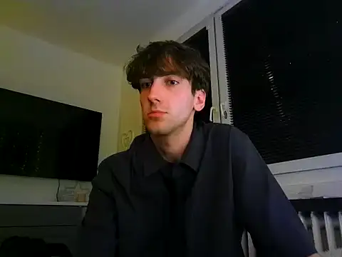 Snapshot of vonka123 chatting on March 4, 6:47 pm vonka123 online show from March 4, 6:47 pm